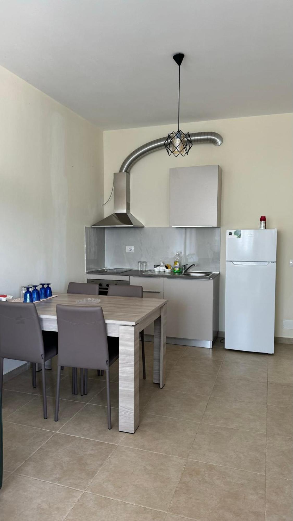 Apartament Todhe - Gjiri I Lalezit 500 Meters From The Durrës