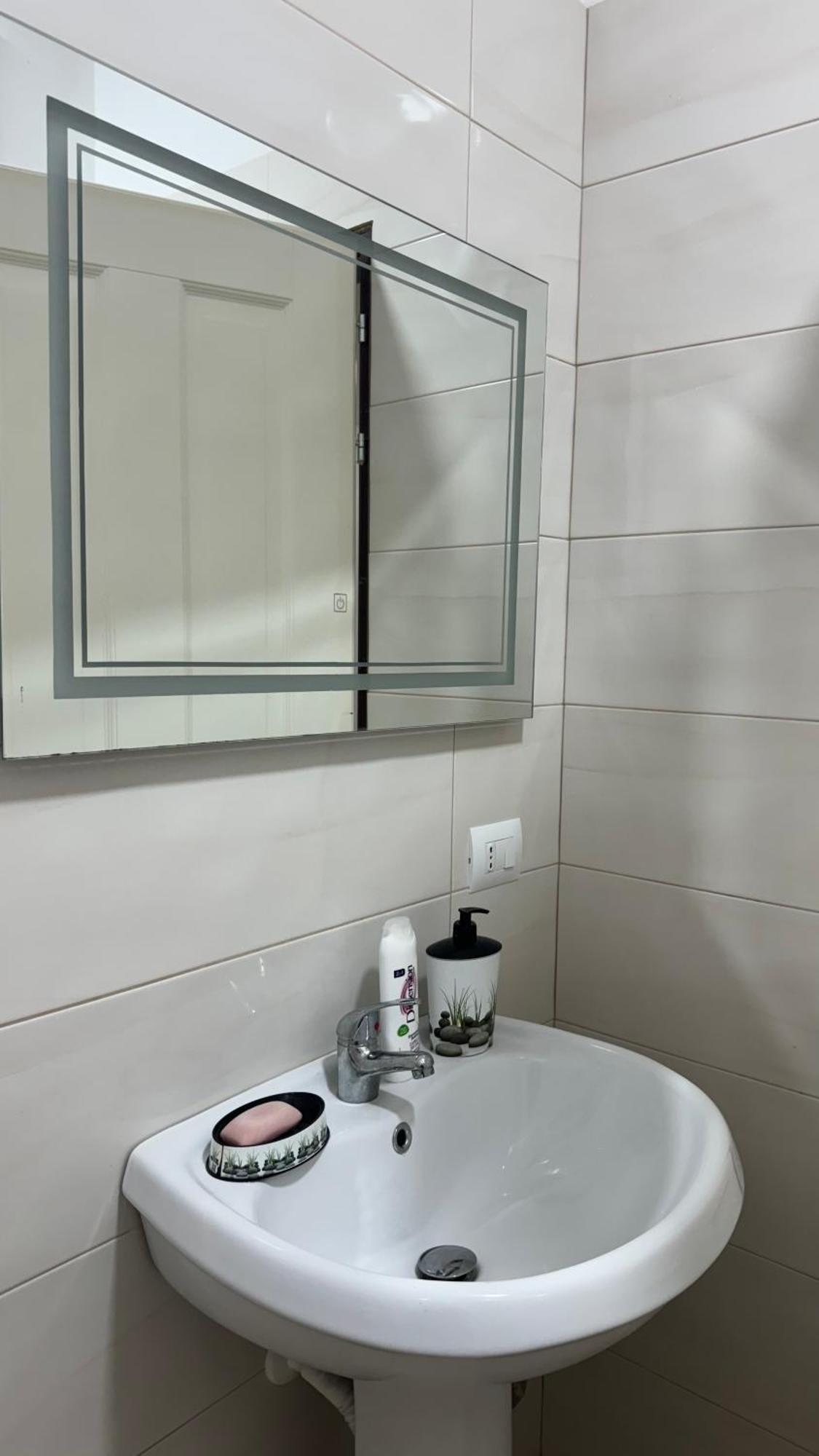 Apartament Todhe - Gjiri I Lalezit 500 Meters From The Durrës